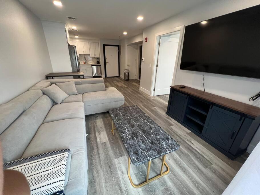 The Chic Suite - 1Br With Luxe Amenities Paterson Exterior foto
